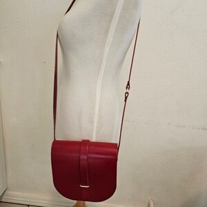 Cambridge Satchel "The Saddle Bag" in Red. excellent condition